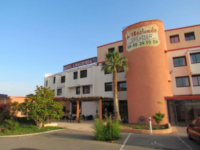 Hotels in Châteauneuf-Les-Martigues